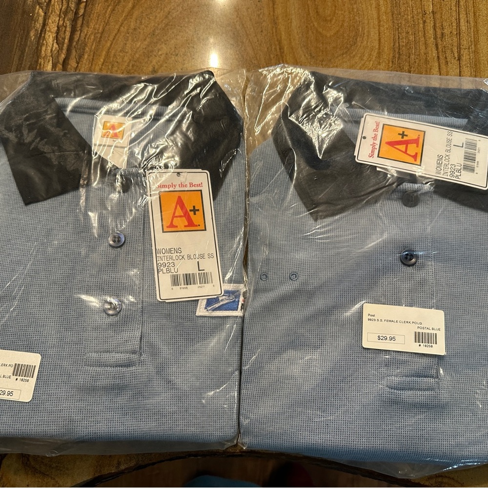 Women’s USPS Retail Clerk Polo’s - Picture 2 of 3